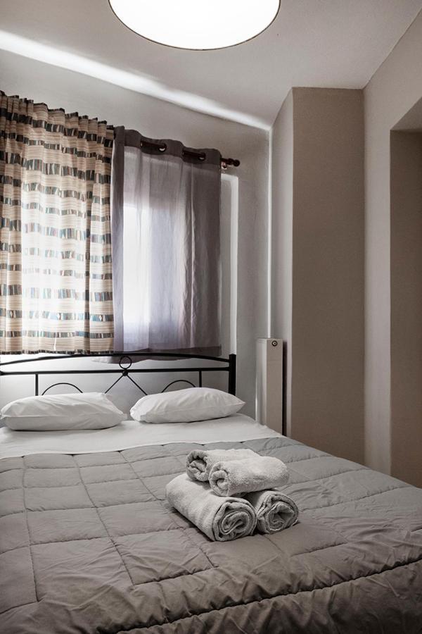 Kalvou Flat Apartment Tesalonika Bagian luar foto